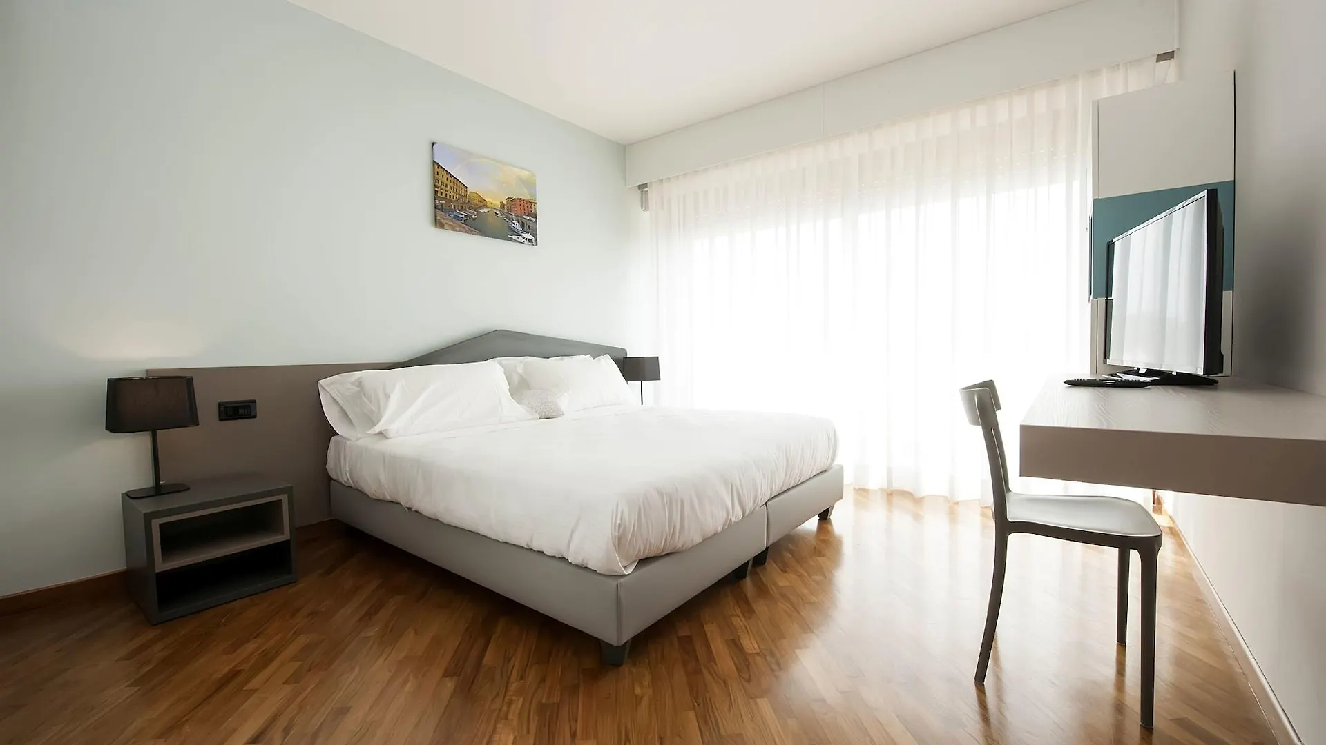 Suites Marilia Apartments - Suite Livorno Holiday Home Group